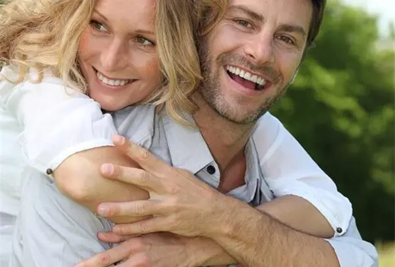 Rencontre en Albanie : Explorez l'amour et la beauté naturelle avec notre agence matrimoniale - Agence matrimoniale Unicis